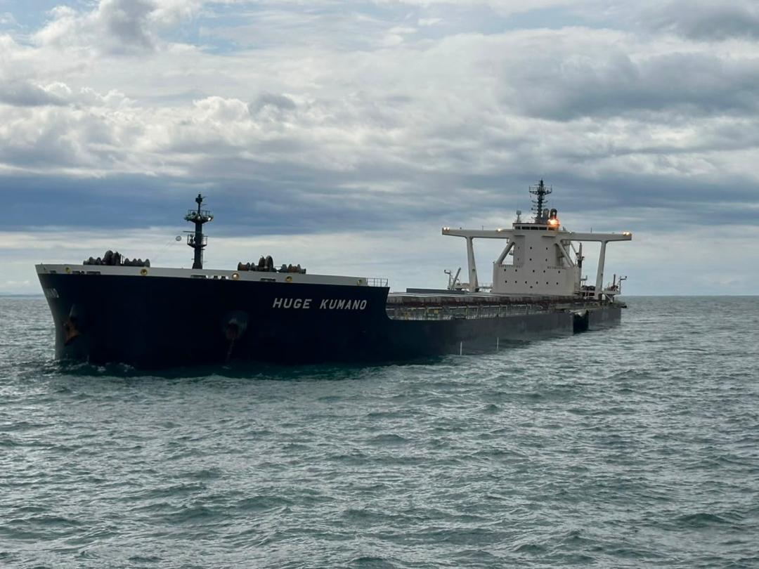 M/V HUGE KUMANO at sea